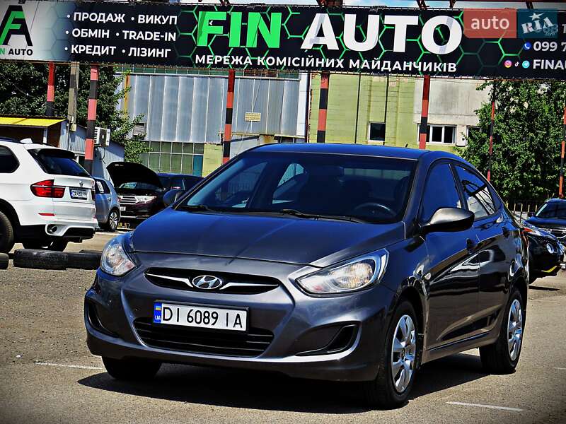 Седан Hyundai Accent 2011 в Черкасах