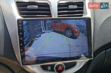 Седан Hyundai Accent 2011 в 