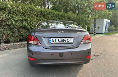 Седан Hyundai Accent 2013 в 
