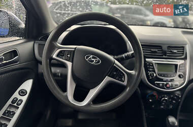 Седан Hyundai Accent 2012 в 