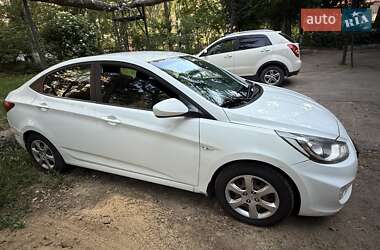 Седан Hyundai Accent 2011 в Одессе