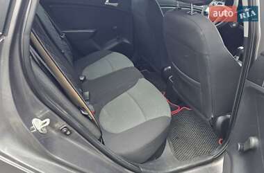 Седан Hyundai Accent 2011 в 