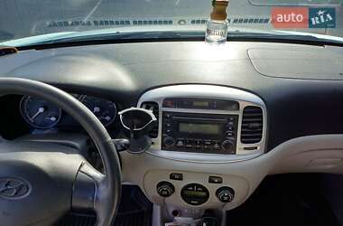Седан Hyundai Accent 2008 в 