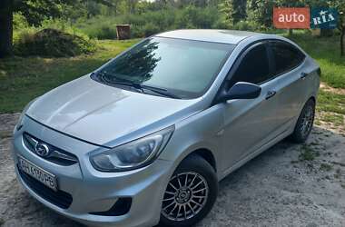 Седан Hyundai Accent 2011 в Слов'янську