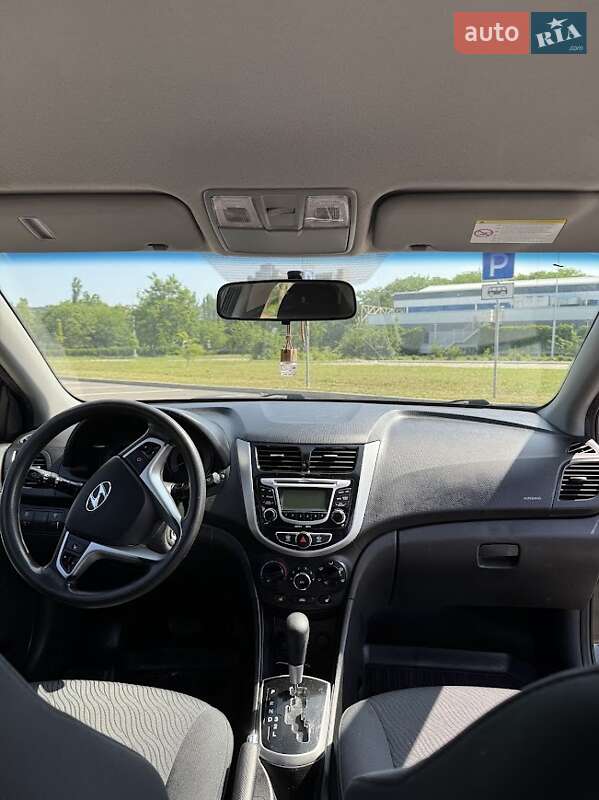Седан Hyundai Accent 2011 в Николаеве фото 7 Седан Hyundai Accent 2011 в Николаеве