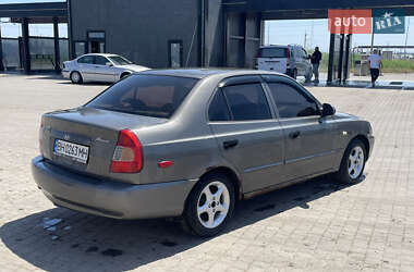 Седан Hyundai Accent 2002 в 