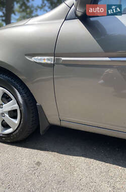 Седан Hyundai Accent 2008 в 