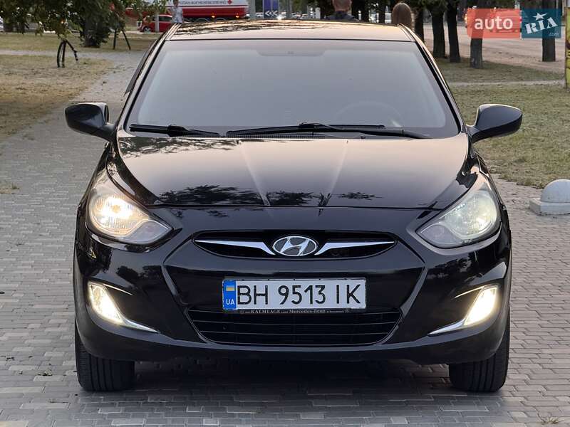 Седан Hyundai Accent 2012 в Одессе