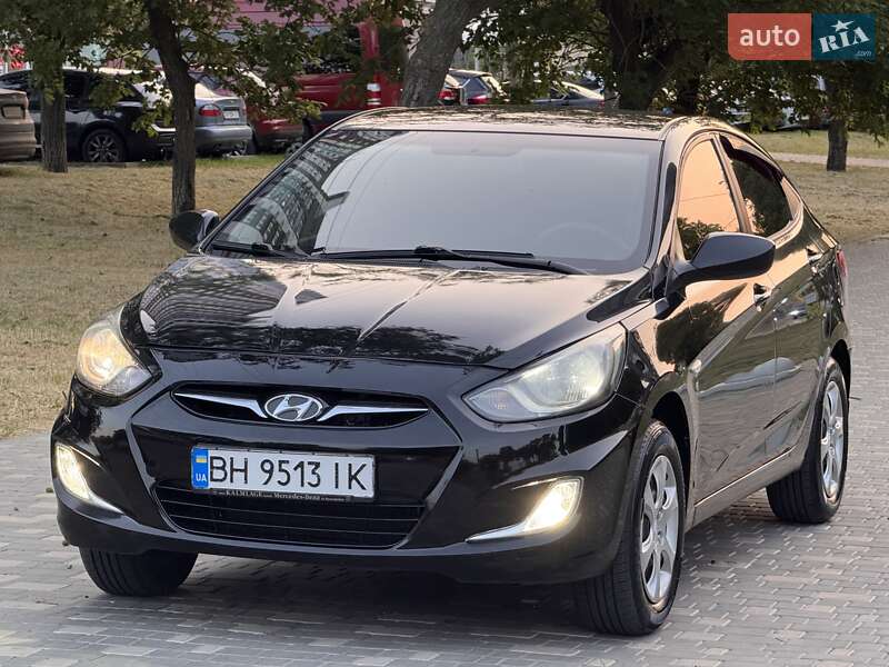Седан Hyundai Accent 2012 в Одессе
