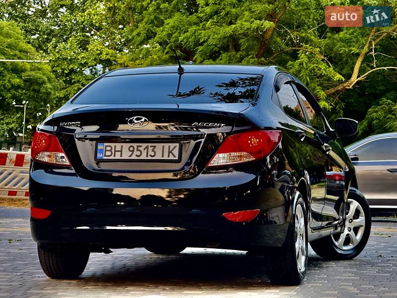 Седан Hyundai Accent 2012 в Одессе