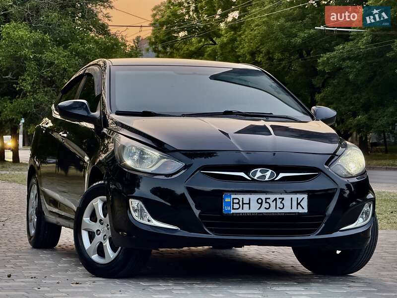Седан Hyundai Accent 2012 в Одессе