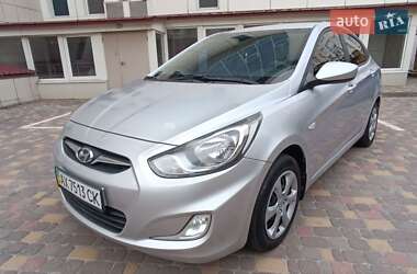 Седан Hyundai Accent 2011 в Харкові