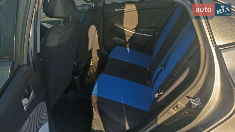 Седан Hyundai Accent 2013 в Дніпрі