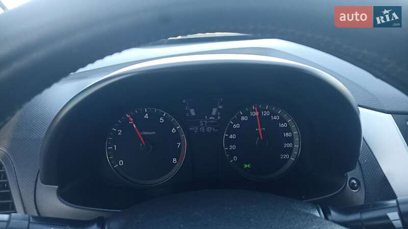 Седан Hyundai Accent 2013 в Дніпрі