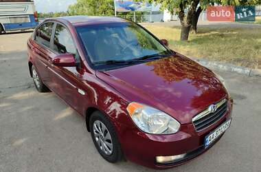 Седан Hyundai Accent 2009 в Днепре