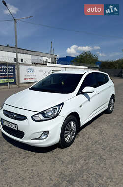 Хэтчбек Hyundai Accent 2012 в Полтаве