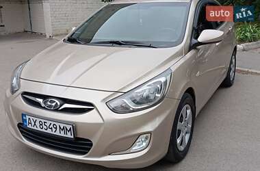 Седан Hyundai Accent 2011 в Харкові