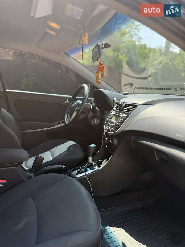 Седан Hyundai Accent 2014 в Ирпене фото 10 Седан Hyundai Accent 2014 в Ирпене