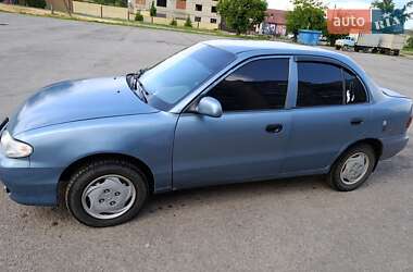 Лифтбек Hyundai Accent 1997 в Лозовой