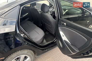 Седан Hyundai Accent 2011 в 
