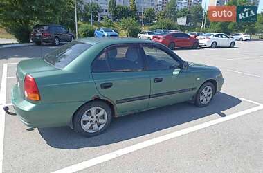 Седан Hyundai Accent 2005 в Киеве