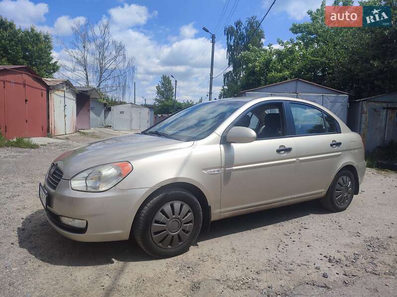Hyundai Accent 2008