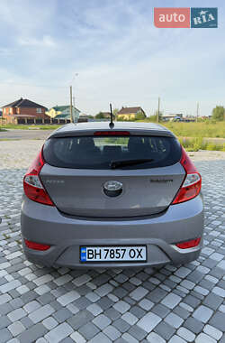 Хэтчбек Hyundai Accent 2017 в 