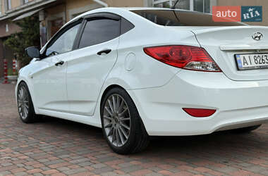 Седан Hyundai Accent 2013 в Києві