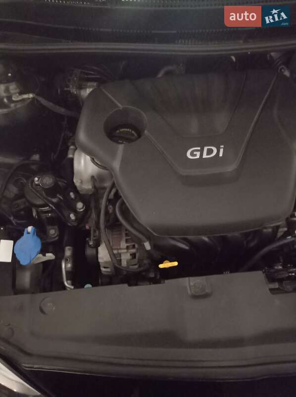 Хетчбек Hyundai Accent 2016 в Кривому Розі