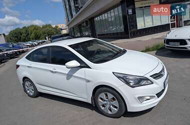 Седан Hyundai Accent 2016 в 