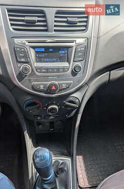Седан Hyundai Accent 2016 в 