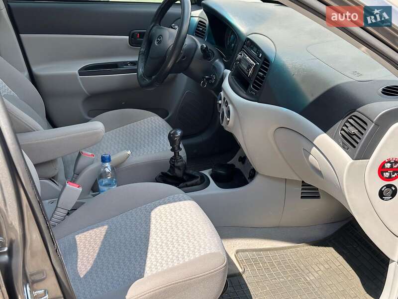 Седан Hyundai Accent 2008 в Одесі