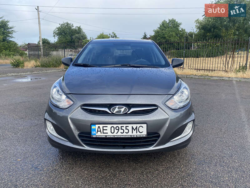 Седан Hyundai Accent 2011 в Днепре фото 8 Седан Hyundai Accent 2011 в Днепре