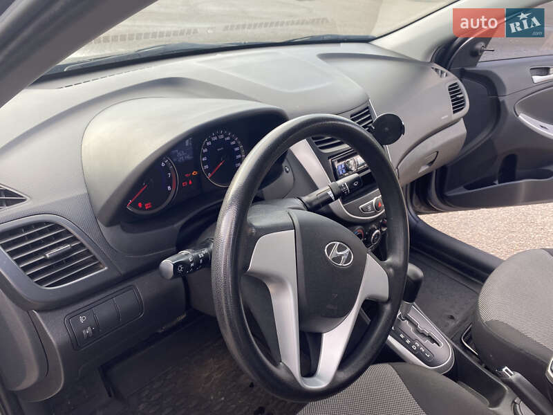 Седан Hyundai Accent 2011 в Днепре фото 10 Седан Hyundai Accent 2011 в Днепре