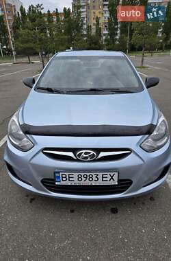 Седан Hyundai Accent 2011 в 