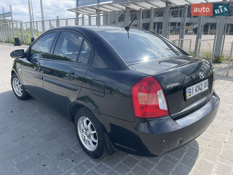 Седан Hyundai Accent 2008 в Львові