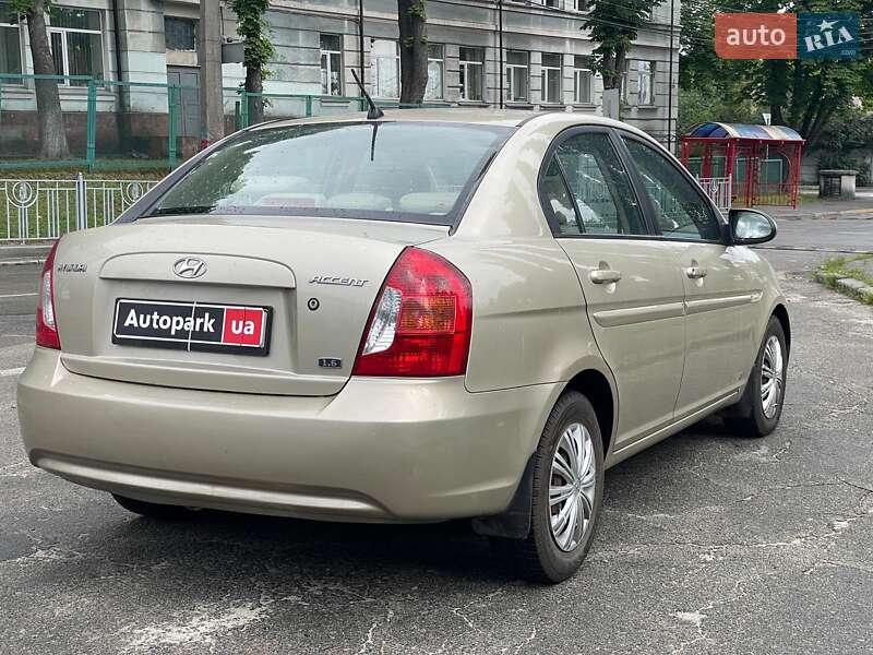 Седан Hyundai Accent 2007 в Киеве