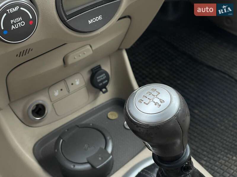 Седан Hyundai Accent 2007 в Киеве