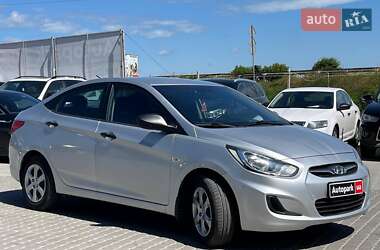 Седан Hyundai Accent 2012 в 
