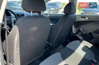Седан Hyundai Accent 2012 в 
