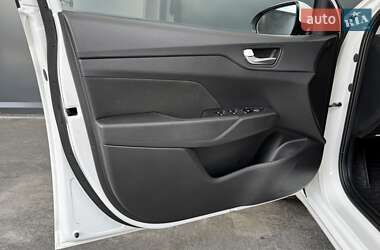Седан Hyundai Accent 2021 в 