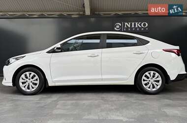 Седан Hyundai Accent 2021 в 