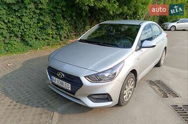 Седан Hyundai Accent 2017 в Києві