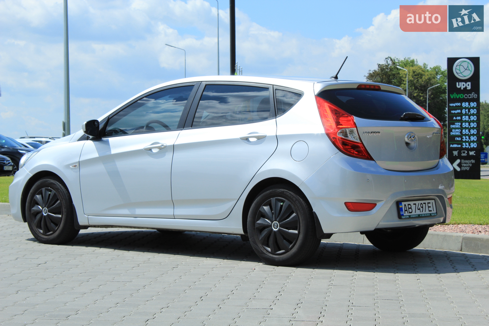 2013 Hyundai Accent - мініатюра 6