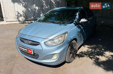 Седан Hyundai Accent 2012 в Киеве