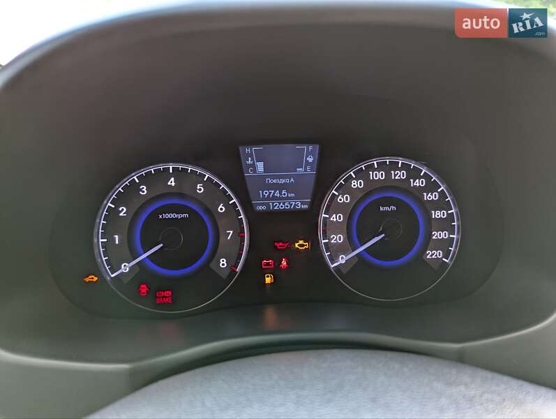 Седан Hyundai Accent 2011 в Івано-Франківську