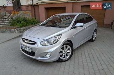 Седан Hyundai Accent 2011 в Ивано-Франковске