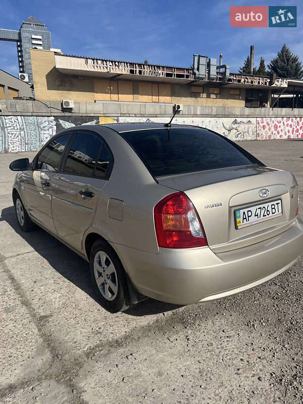 Седан Hyundai Accent 2009 в Запорожье