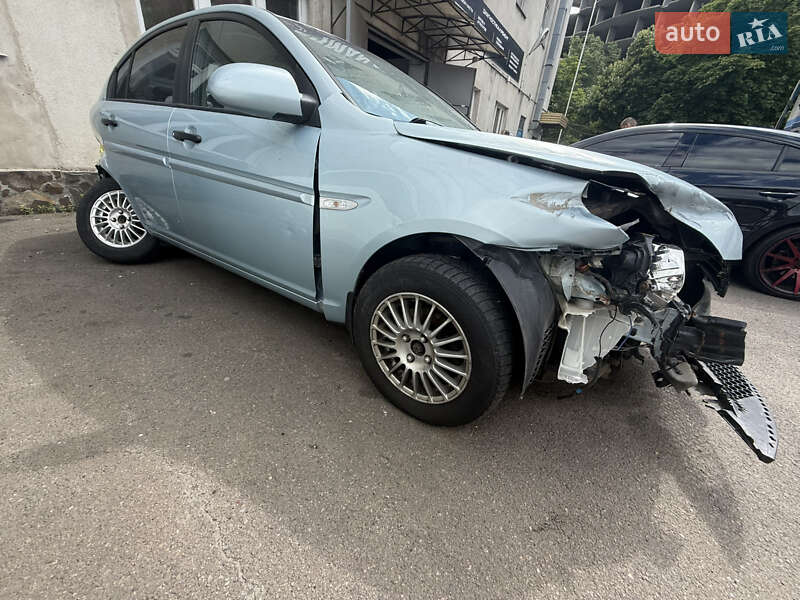 Седан Hyundai Accent 2007 в Киеве