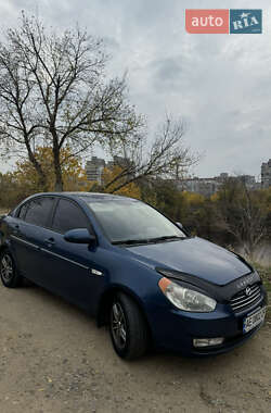 Седан Hyundai Accent 2008 в Днепре